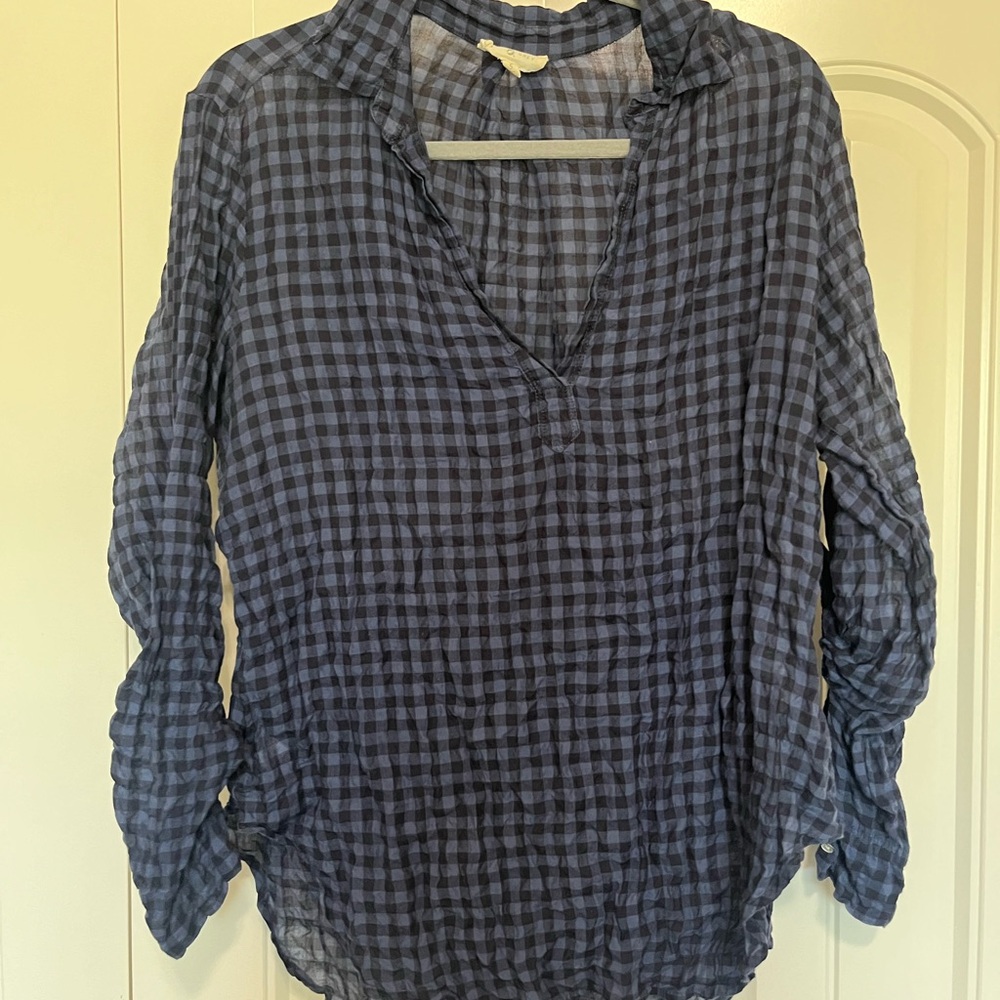 Lou and Gray Crinkle Top - Size Small